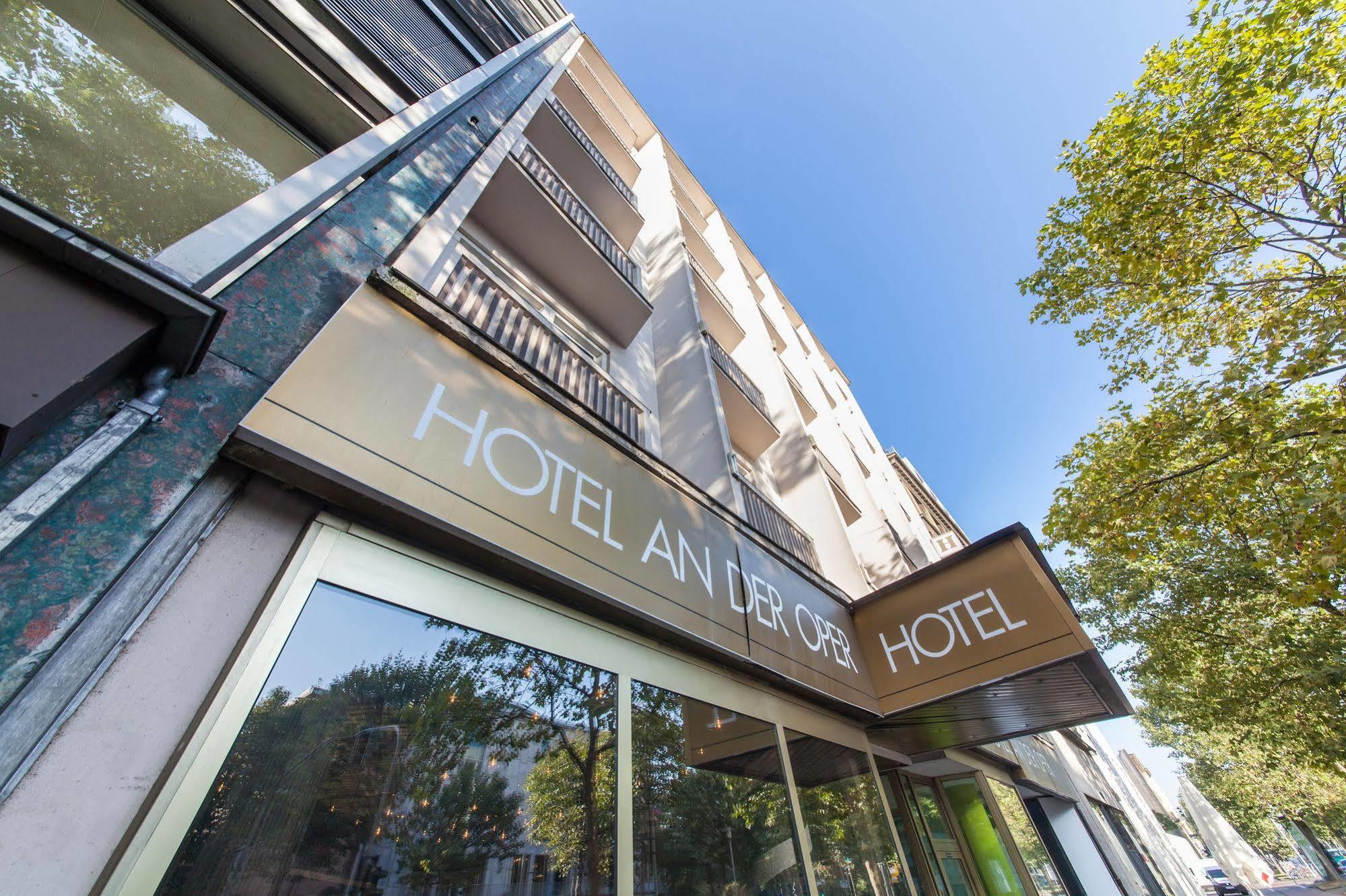 Hotel An Der Oper Düsseldorf Exterior foto